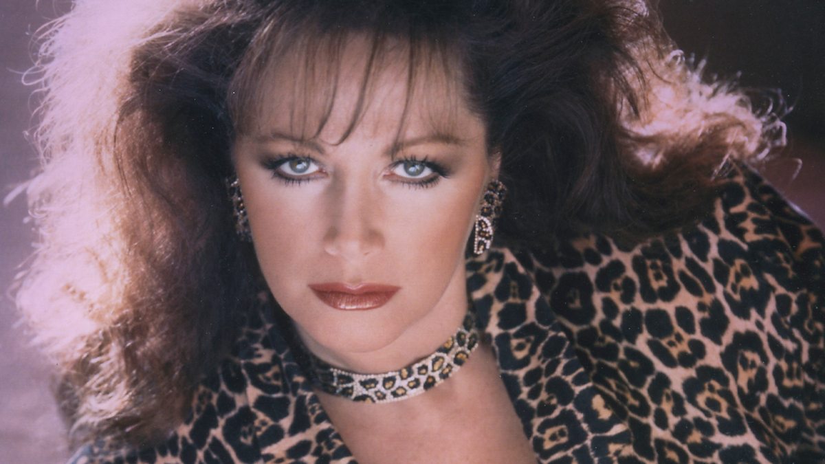What is Jackie Collins’ Net Worth?