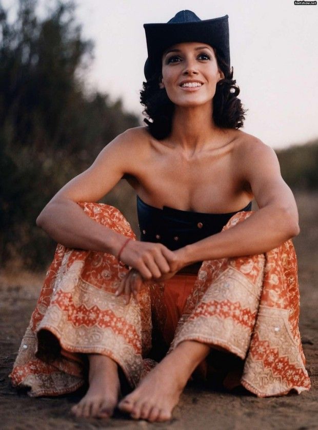 Jennifer Beals Wealth