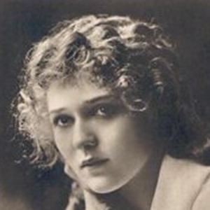 Mary Pickford Wealth